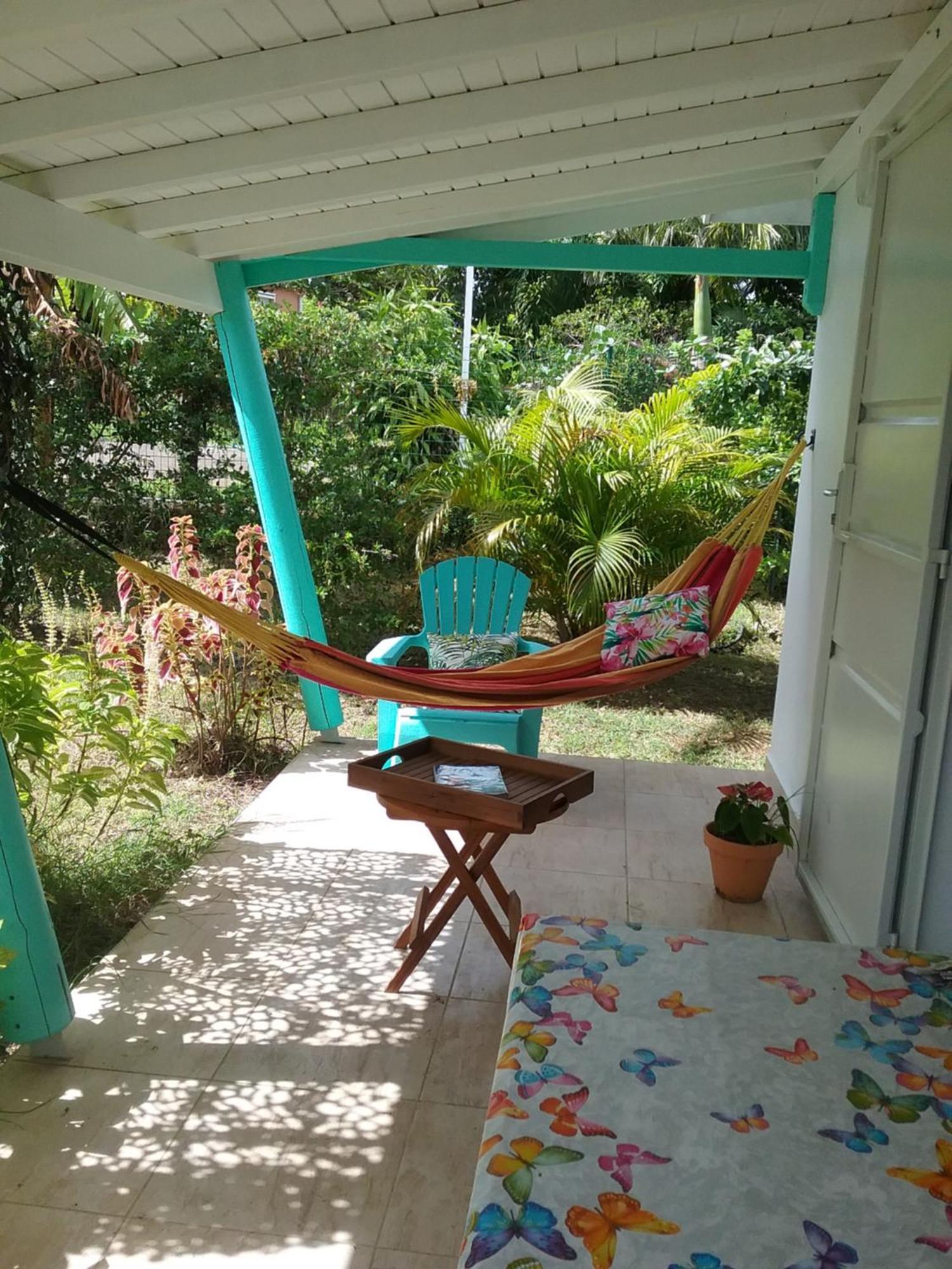 Gite Cajou Dans Jardin Tropical Ventile A Sainte-Anne Экстерьер фото